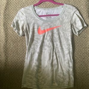 Nike short sleeve T-shirt